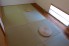 和室の　畳は　お洒落に　琉球畳です　丸いわらじの座布団もカワイイです